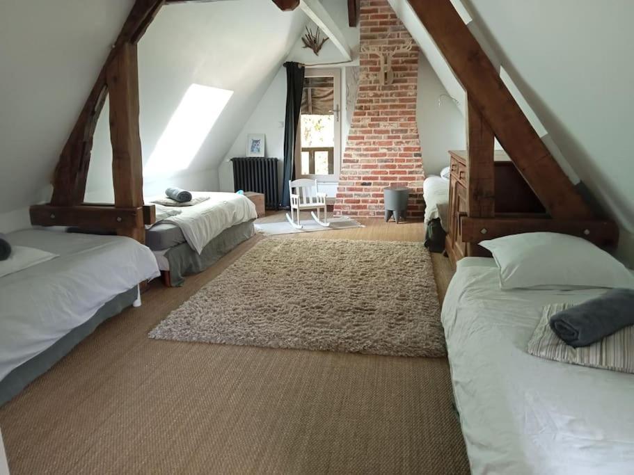 Maison A Colombages Pres De Deauville, Trouville Formentin Exterior photo